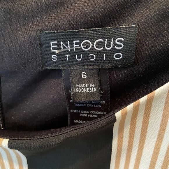 NWT En Focus striped jumpsuit - Picture 3 of 4